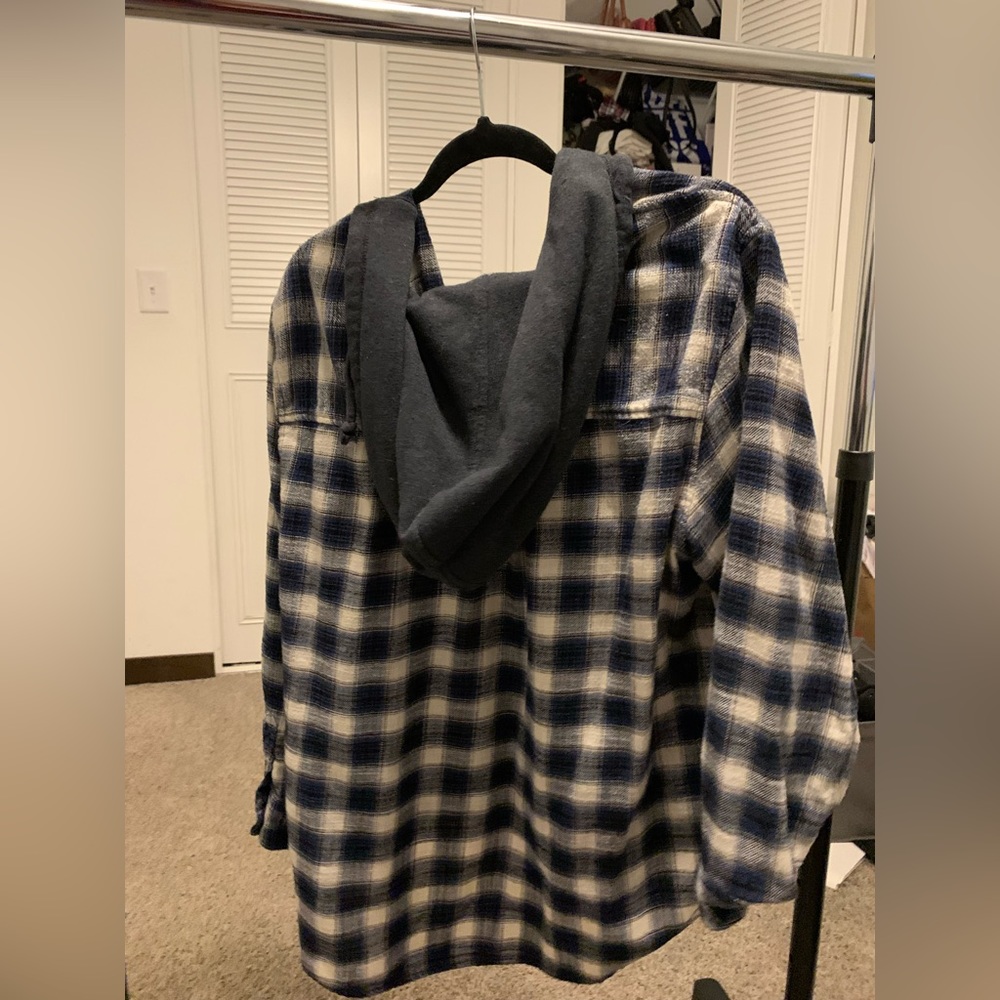 XL Plaid Blue and White Top